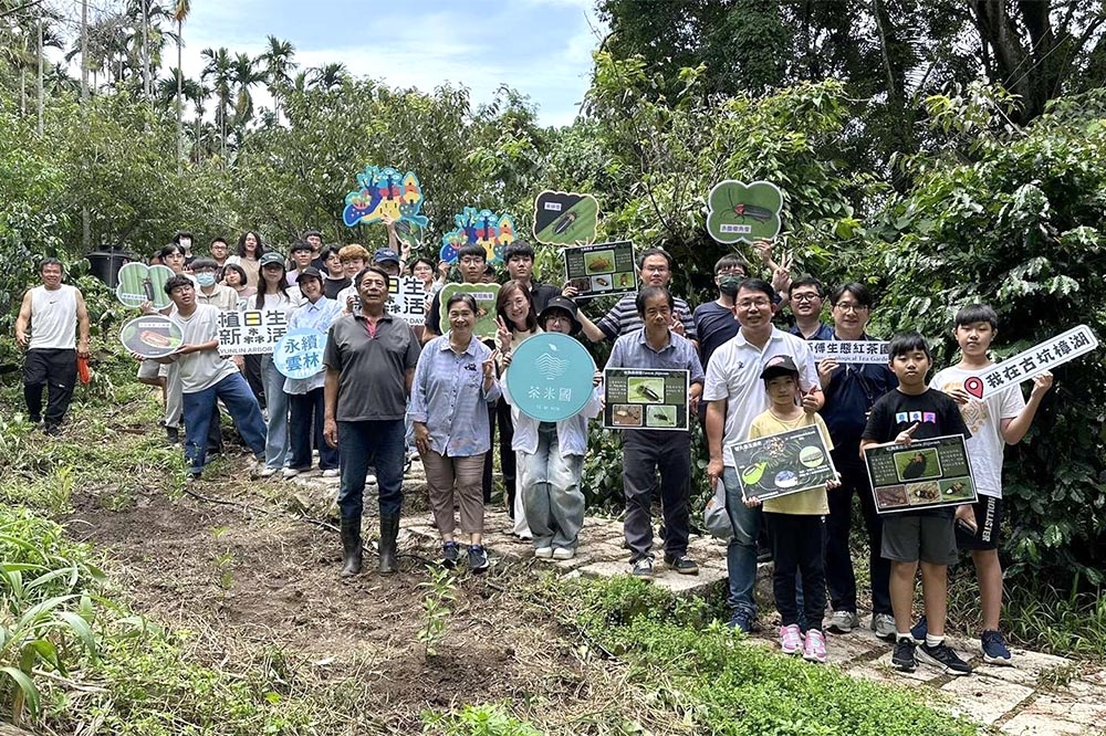 雲林縣結合學界、社區共同營造螢火蟲棲息地。（雲林縣政府提供）