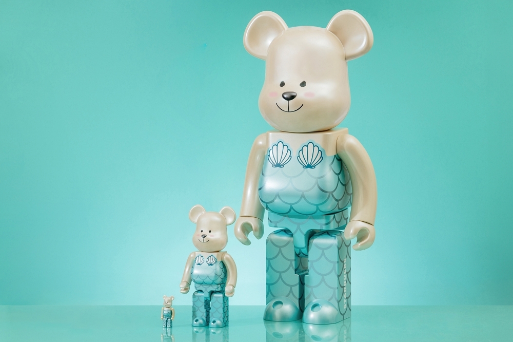 BE@RBRICK + STARBUCKS 人魚小熊限量珍藏（星巴克提供）