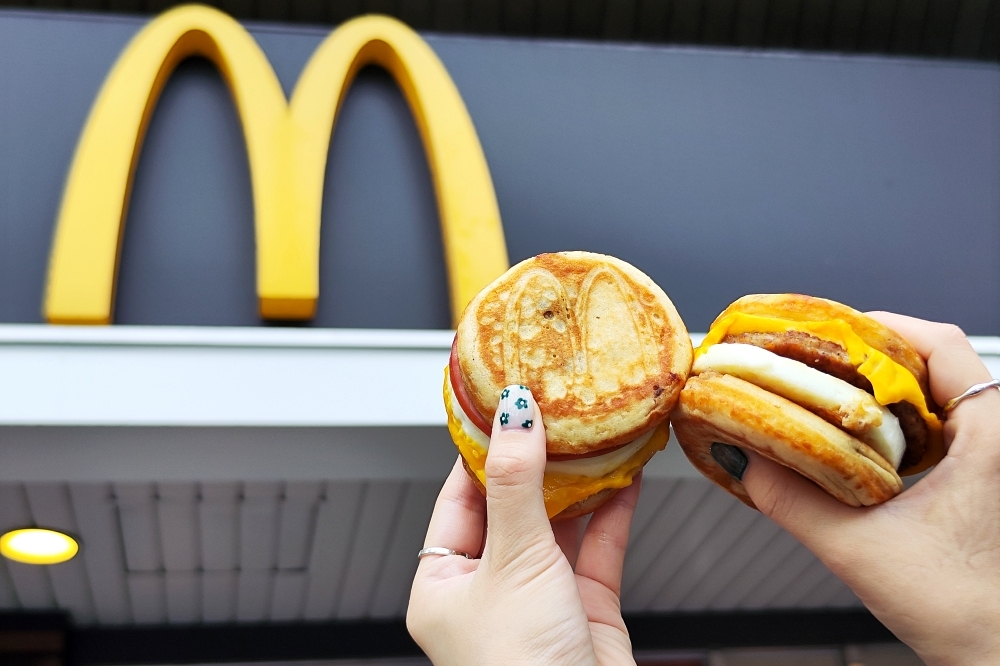 麥當勞 McGriddles「厚鬆餅堡系列」在台開賣（林冠伶攝）