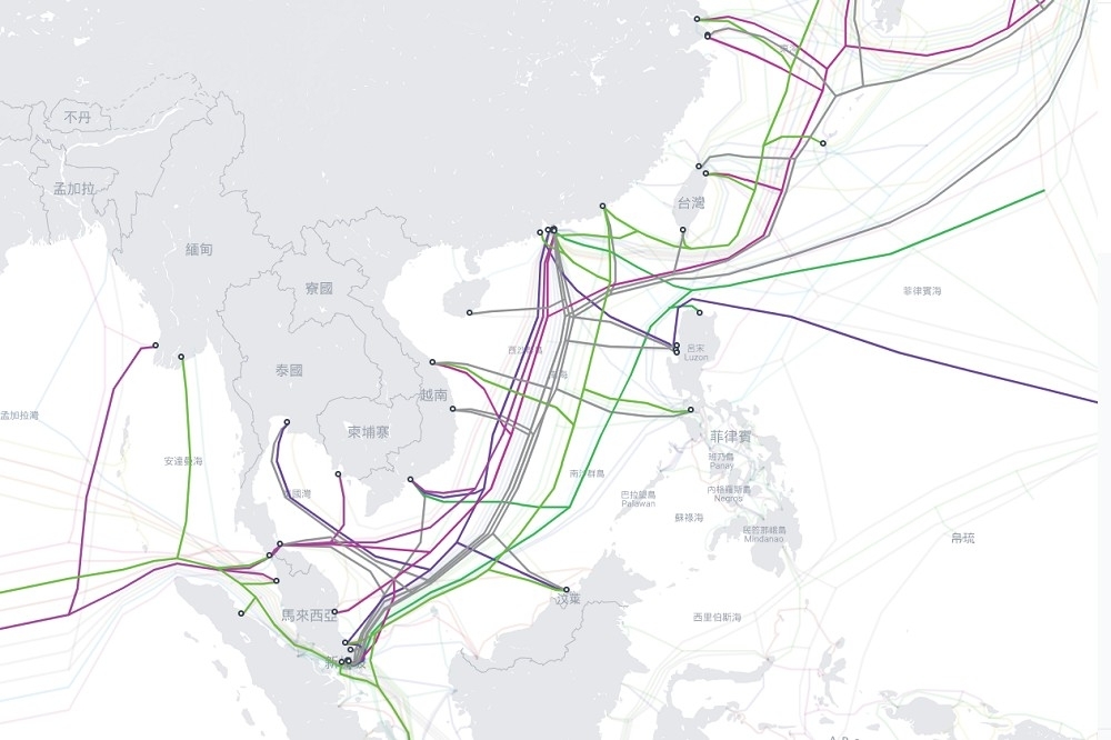 全球海底電纜舖建與維修工程前景看漲，但由於進入的資本和技術門檻相當高，市場參與者寥寥無幾。（圖為與越南連接的海纜地圖／取自Submarine Cable Map官網）