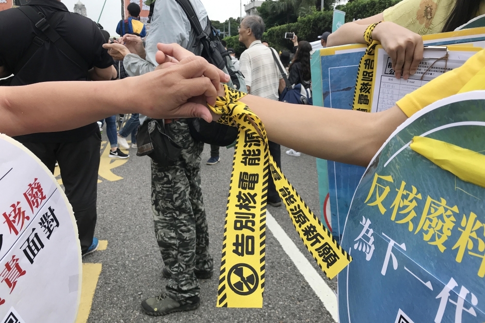 台灣經不起使用三十年前老舊核四拚裝車發電的危險，台灣也經不起以17年前老舊思維建造核一乾式貯存處理核廢料的危險，還要持續延伸到核二。（本報資料照片）