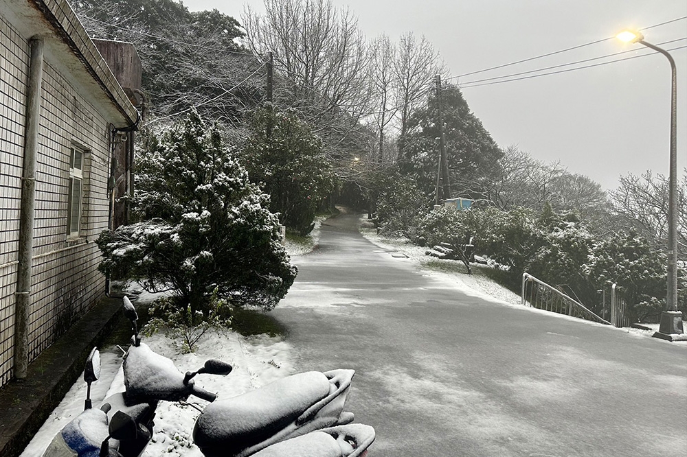 明天開始大陸冷氣團南下，北部可能下探至10度以下，下周一高山有望降雪。示意圖。（資料照片／翻攝畫面）