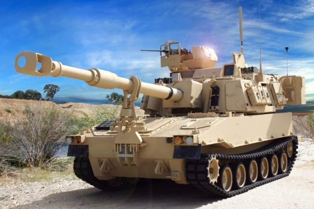 陸軍向美軍購最新型M109A7自走砲，並已規劃納入2026年國防預算。（取自BAE推特）