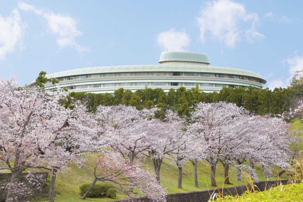 The Prince Kyoto Takaragaike, Autograph Collection